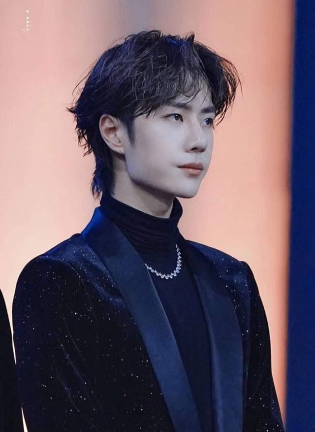 圈内人如何爆料王一博呢,独家内幕大公开